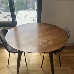 Mid-Century Modern Round Dining Table with 2 Chairs