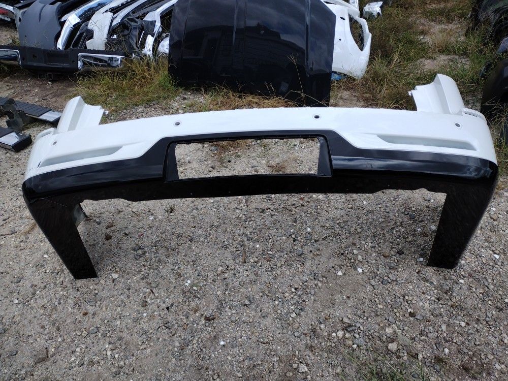 2018-2021 Lincoln Navigator Rear Bumper Two-piece OEM Parts