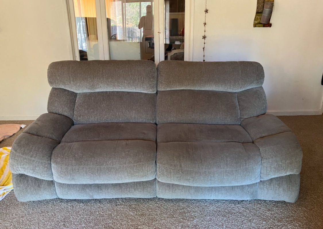 Soft Reclining Couch And Oversized Recliner Chair