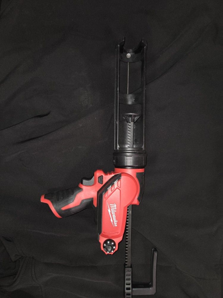  Milwaukee M12 Caulk and Adhesive Gun (model 2441-20). 