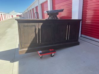 Rustic Farmhouse Sideboard / Buffet