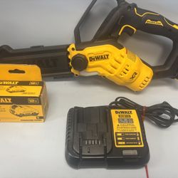 Dewalt 20V Max 8” Brushless Cordless Pruning Chainsaw DCCS623