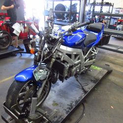 PARTED OUT - 2003 03-04 Suzuki SV650 SV650S SK3 - Motorcycle parts - 103958