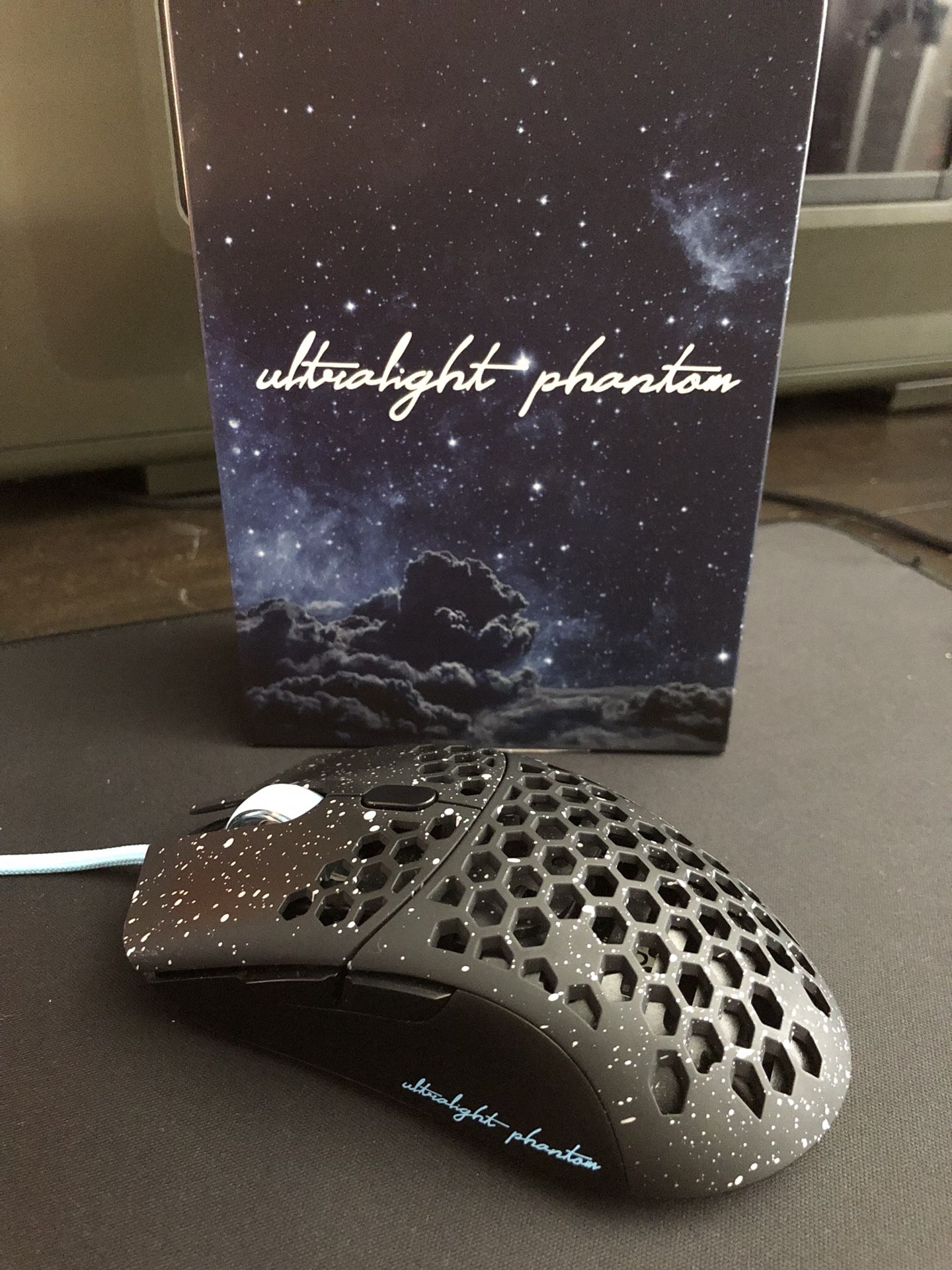 Finalmouse Ultralight Phantom final mouse