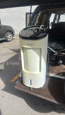 Frigidaire AC Unit Model EC200WF only $40!!!
