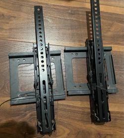 UNO Innovations UN-001T Black 32" to 80" Split Tilt Mount Black 32 inches to 80