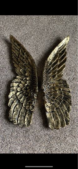 Angel wings wall art