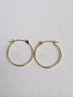 14kt Gold Hoops