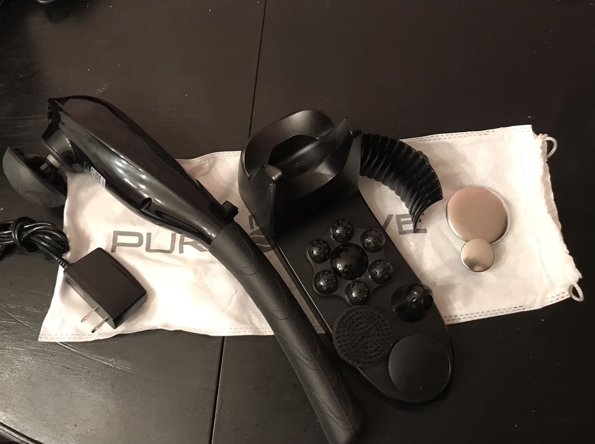 PUREWAVE CM7+2 in 1 Percussion and Vibration Massager with 8 tips