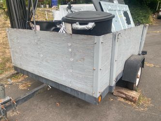 Utility Trailer with Wood Side Panels