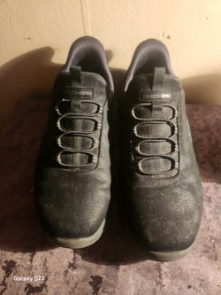 Pair of Skechers Hands Free Slip-Ins