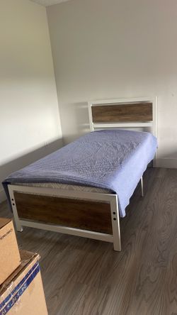 2 twin beds