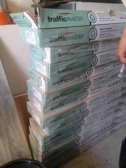 Hardwood laminate flooring/