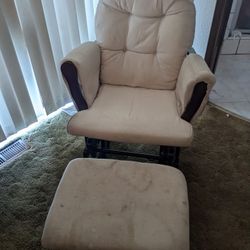 Living Room Rocking Chair w/ Ottoman 