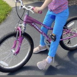 Bicycles (2)