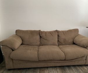 3 Seat Couch. Make An Offer!