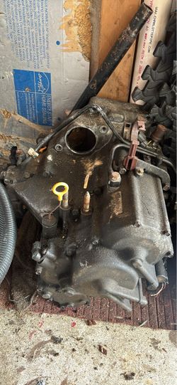 98 Honda Civic Used Transmission (it good)