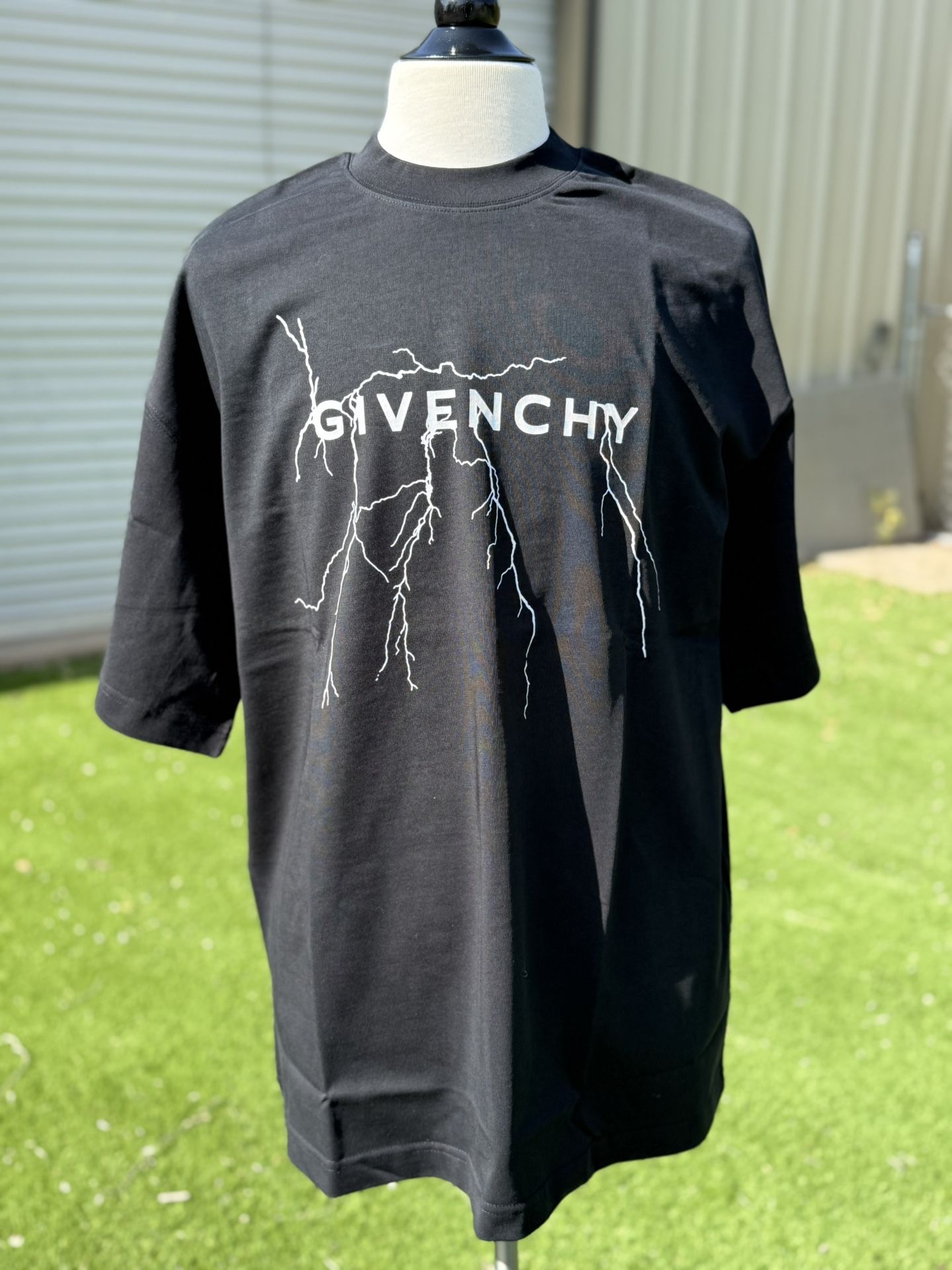 Men’s Tshirt Size S M L & XL