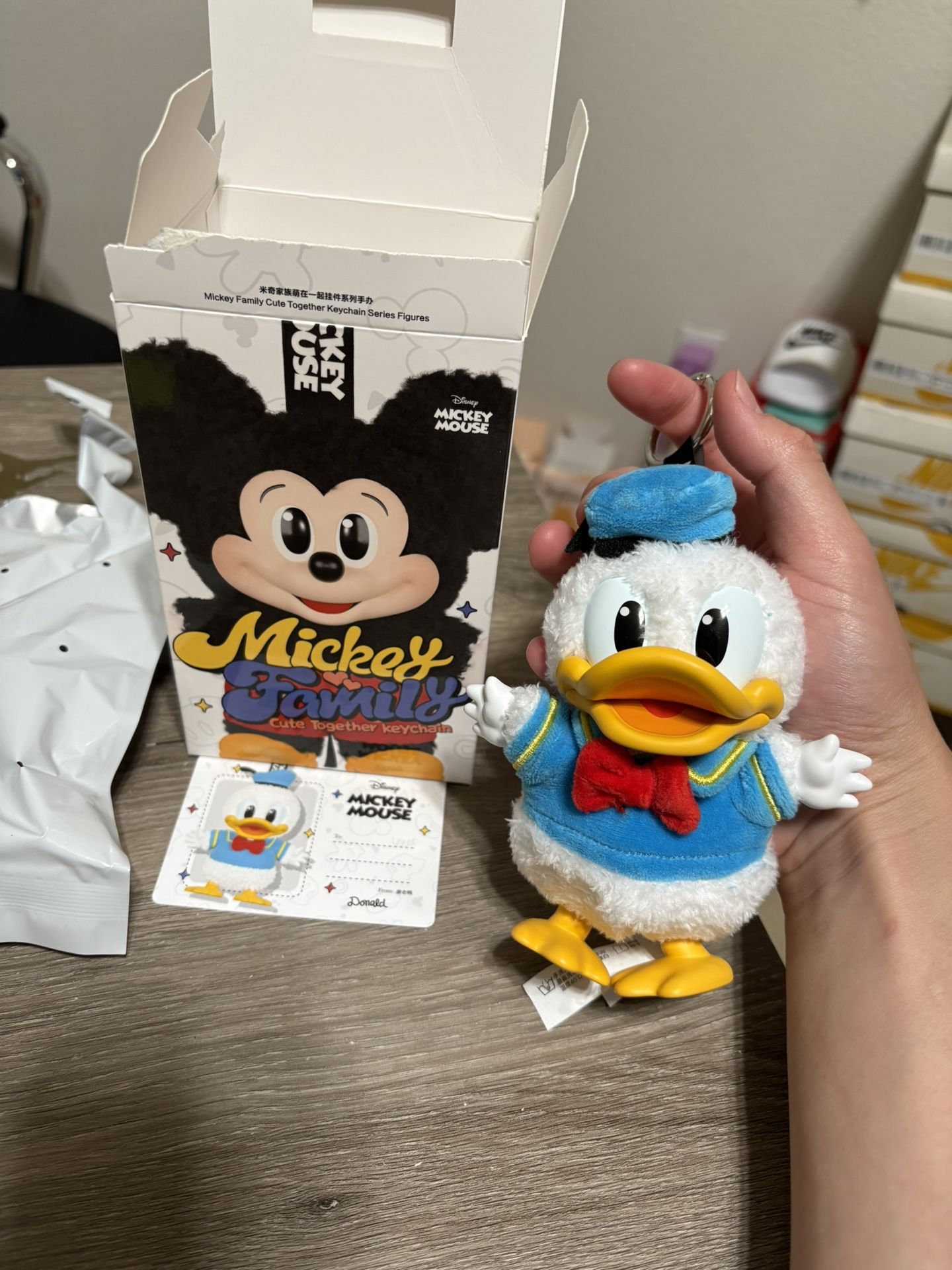 AUTHENTIC Pop Mart Disney Mickey Family Cute Together Plush Keychain DONALD DUCK