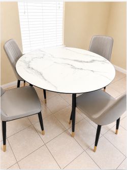 Modern Round Dining Table + 4 Chairs, Marble Look