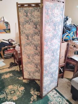 Oriental Screen Antique Sill Thread Embrordered