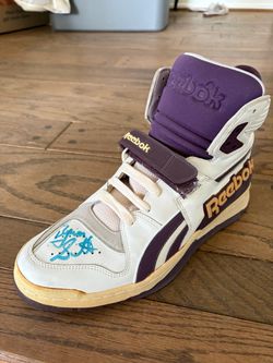 Byron scott lakers signed shoe