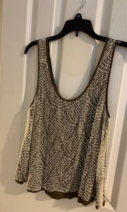Size small top