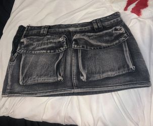 Black Skort