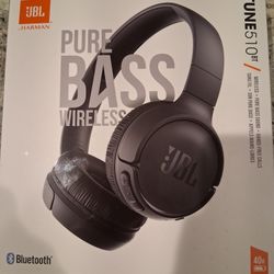 JBL Wireless Headphones