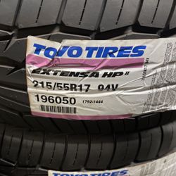 215/55/17 Toyo Extensa HP2