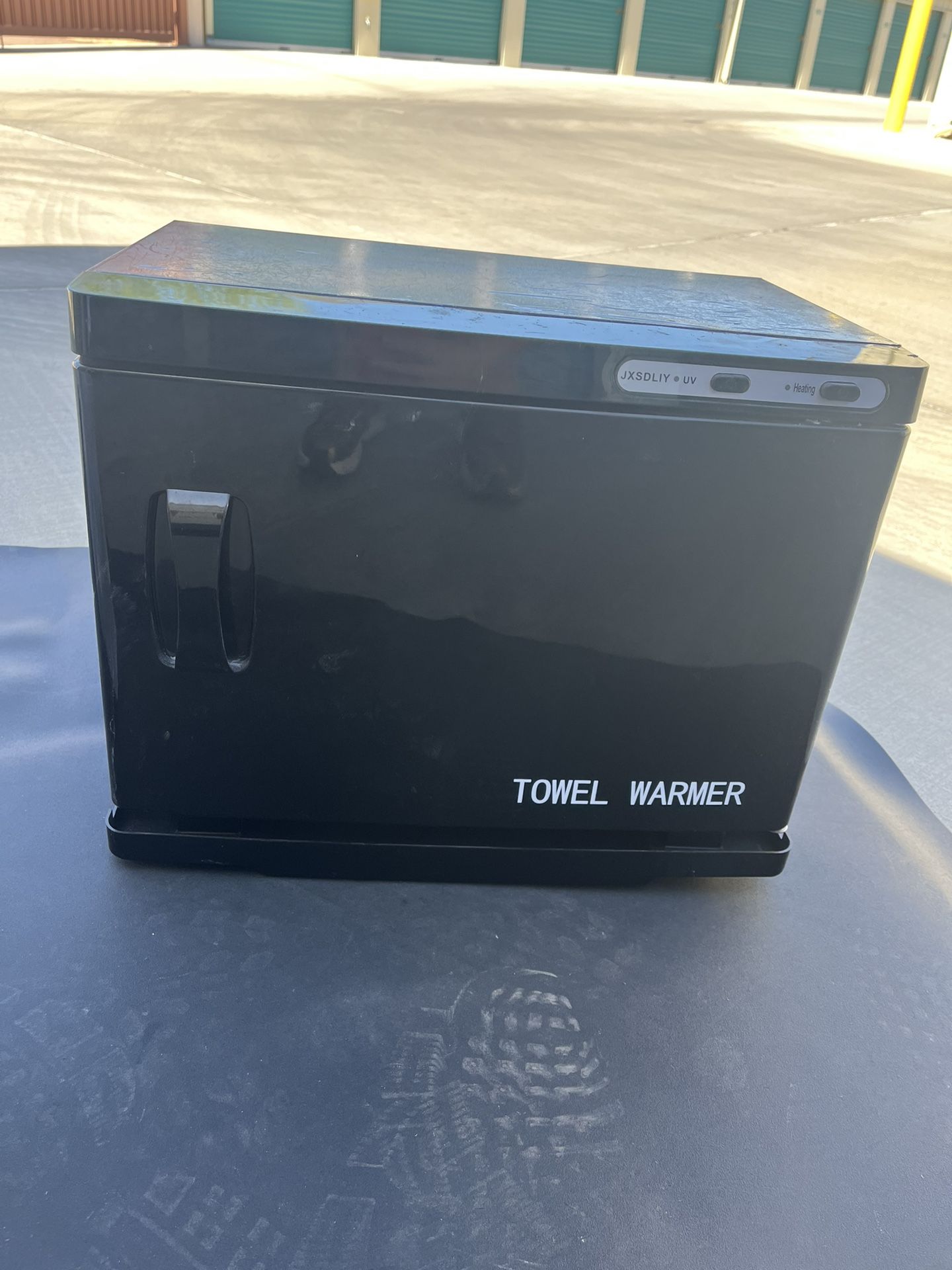 Hot Towel Machine