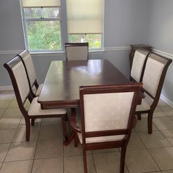 Dinning Room Table With 6 Chairs 