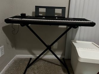 Yamaha Keyboard