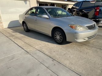 2004 Toyota Camry