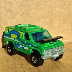 Vintage 1980 Hot Wheels Baja Breaker Van