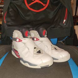 Jordan 8 "Bugs Bunny"