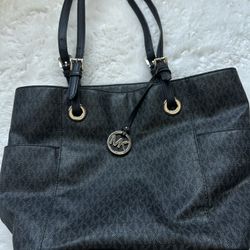Michael Kors Designer Shoulder Bag Large