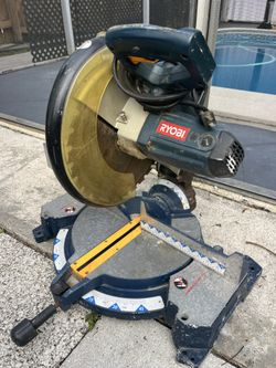 RYOBI SAW