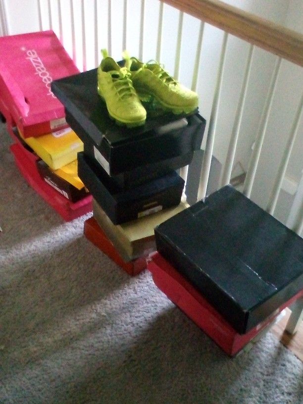 Different Women Shoes For Sale