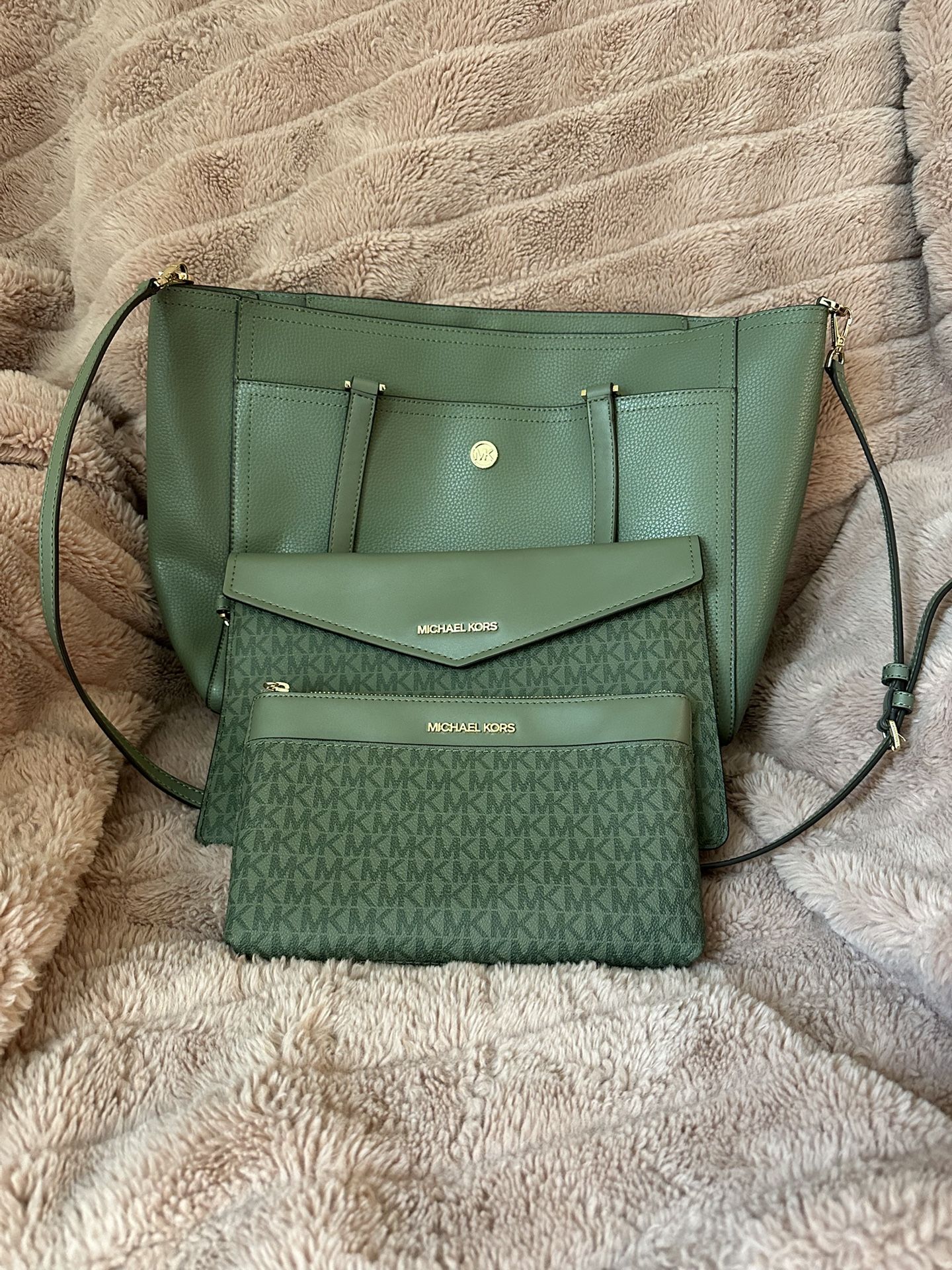 Michael Kors Purse And Wallet