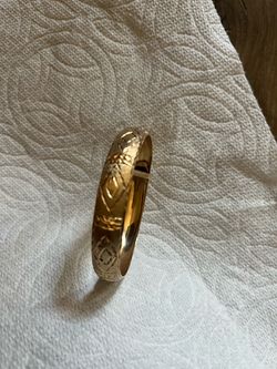 Brazalete de oro 14K