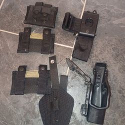 A Bunch Of Holsters For Glocks Or Any Pitol All Black Hawk Brand I Have A Total Of 8holsters 
