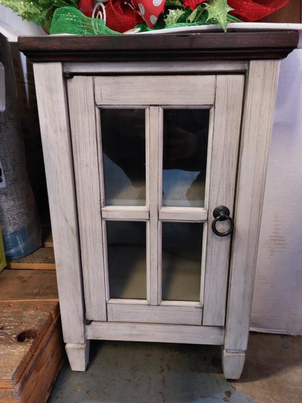 Nightstand With Power Outlets 