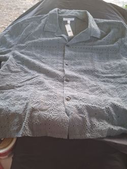 Brand. New banana republic shirt