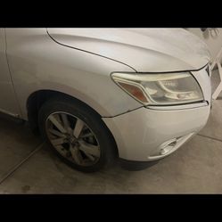 2014 Nissan pathfinder For SALE!!!!