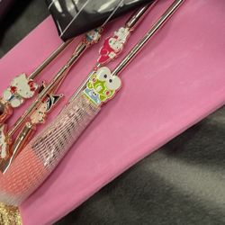 Frog Hello Kitty Brush 