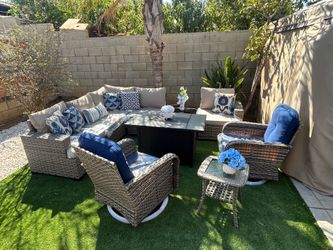 Patio furniture set outdoor new in the box