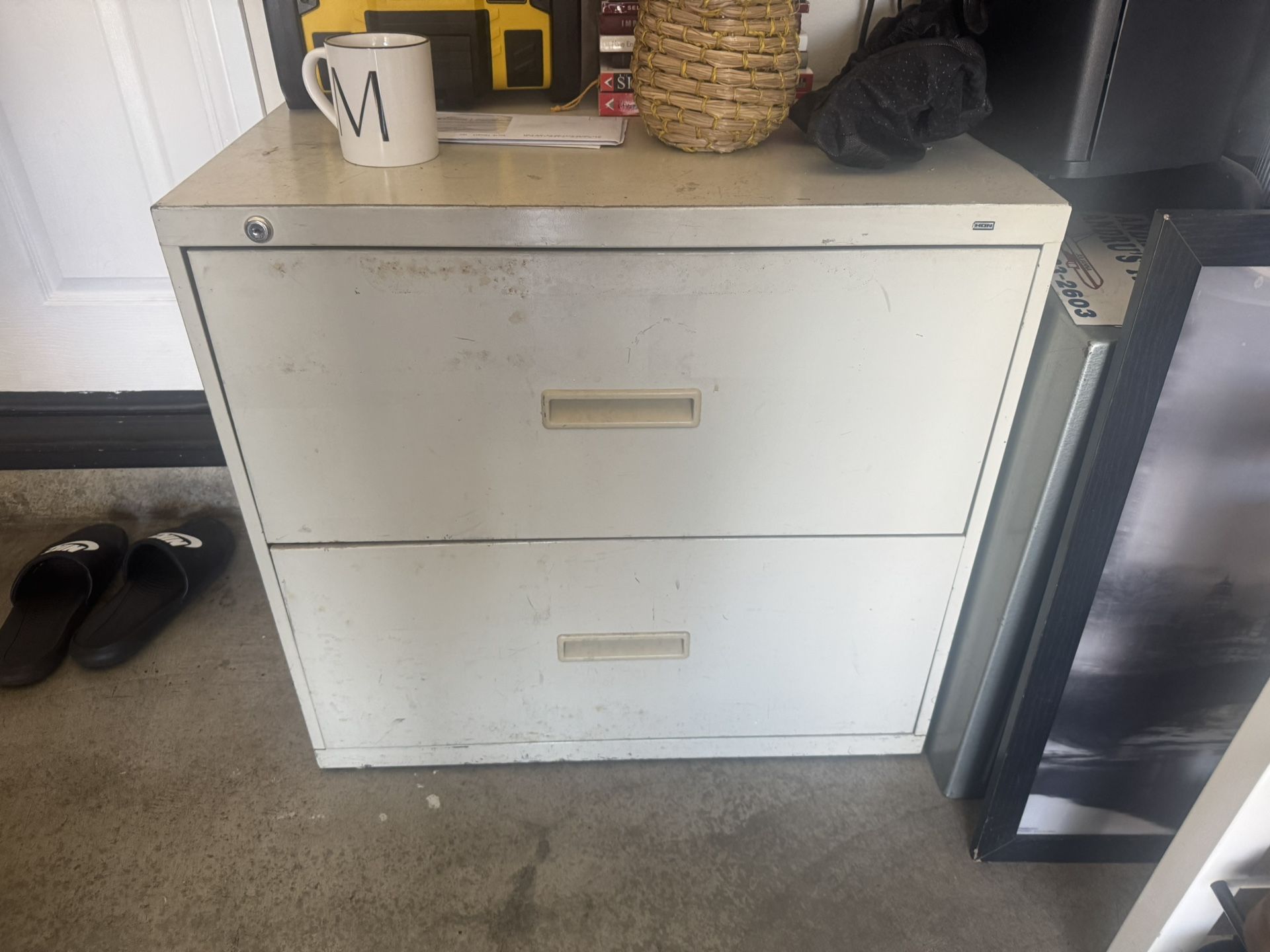 Metal File Cabinet (2 Drawers)