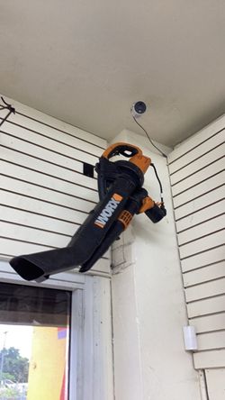 WORX Cord Leaf Blower Vacuum