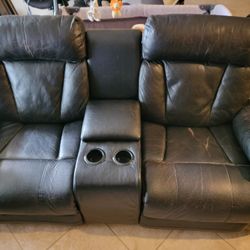 Reclining Couch - Black